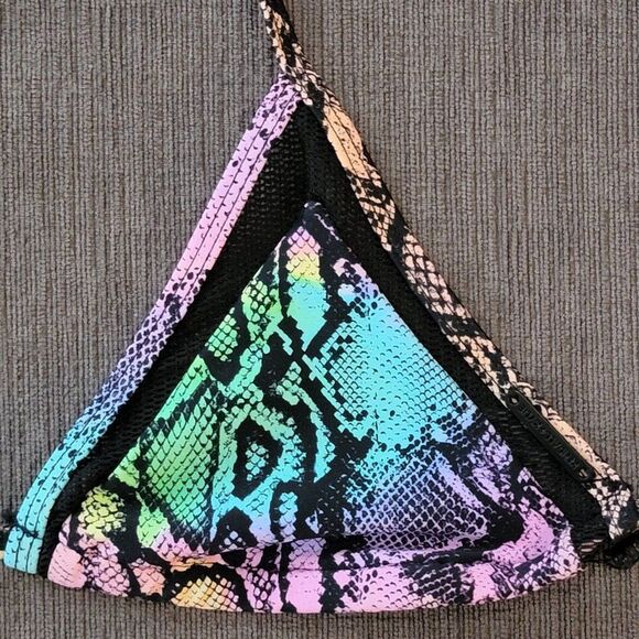 Kendall & Kylie Women's Mesh Trim Tie Dye Snake Triangle Bikini Set Size… - Picture 11 of 16